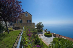 Отель Casa Mediterranea  Фуроре